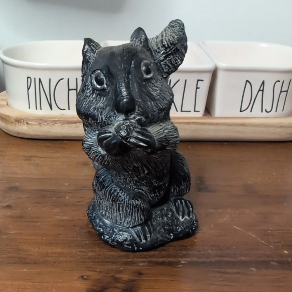 VINTAGE SOAP STONE - Picture 1 of 5